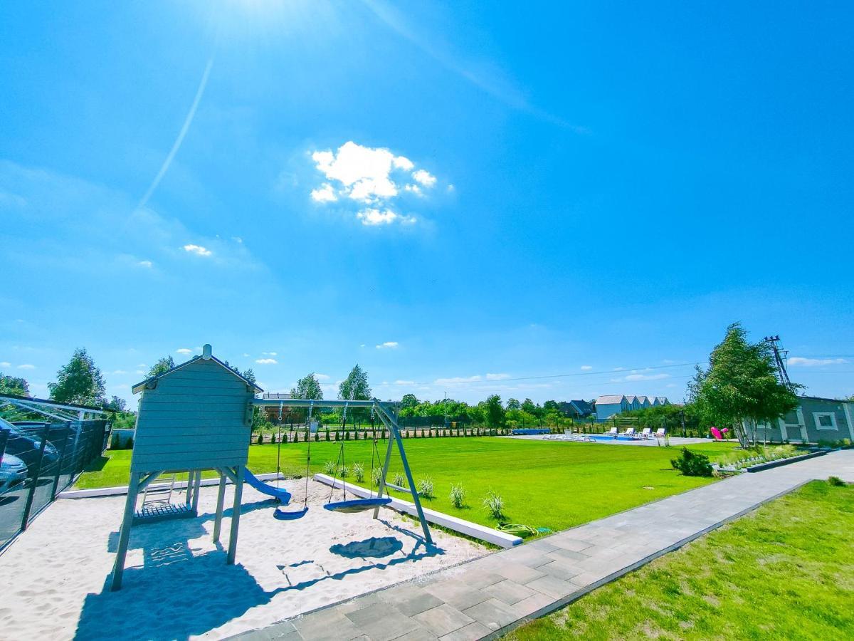 Slonce I Woda Domki Caloroczne, Klimatyzacja, Podgrzewany Basen, Bezplatny Parking Леба Экстерьер фото