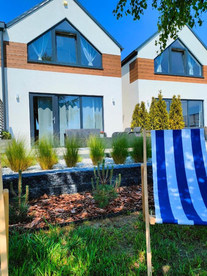 Slonce I Woda Domki Caloroczne, Klimatyzacja, Podgrzewany Basen, Bezplatny Parking Леба Экстерьер фото